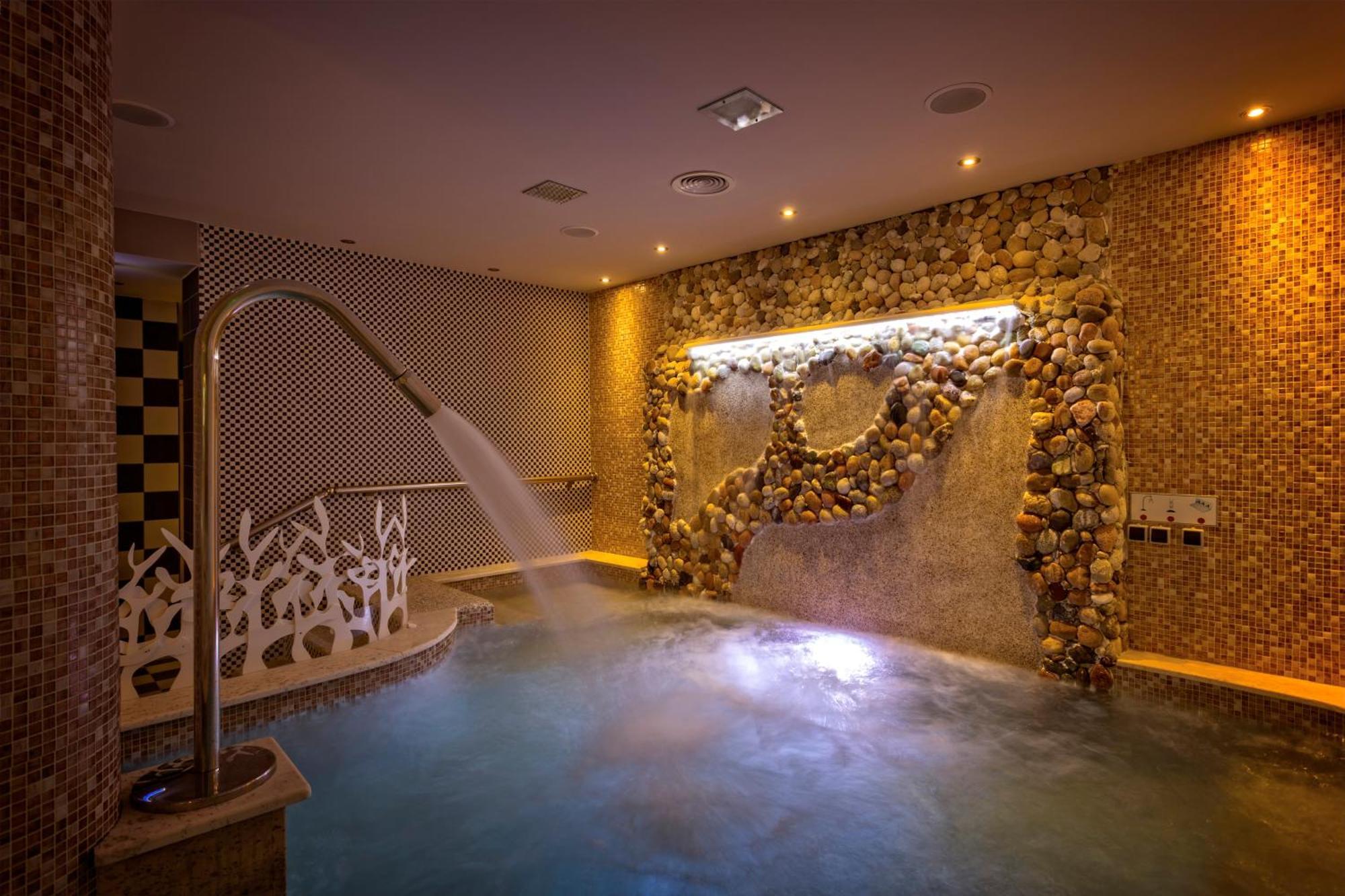 Lagomandra Hotel And Spa ภายนอก รูปภาพ